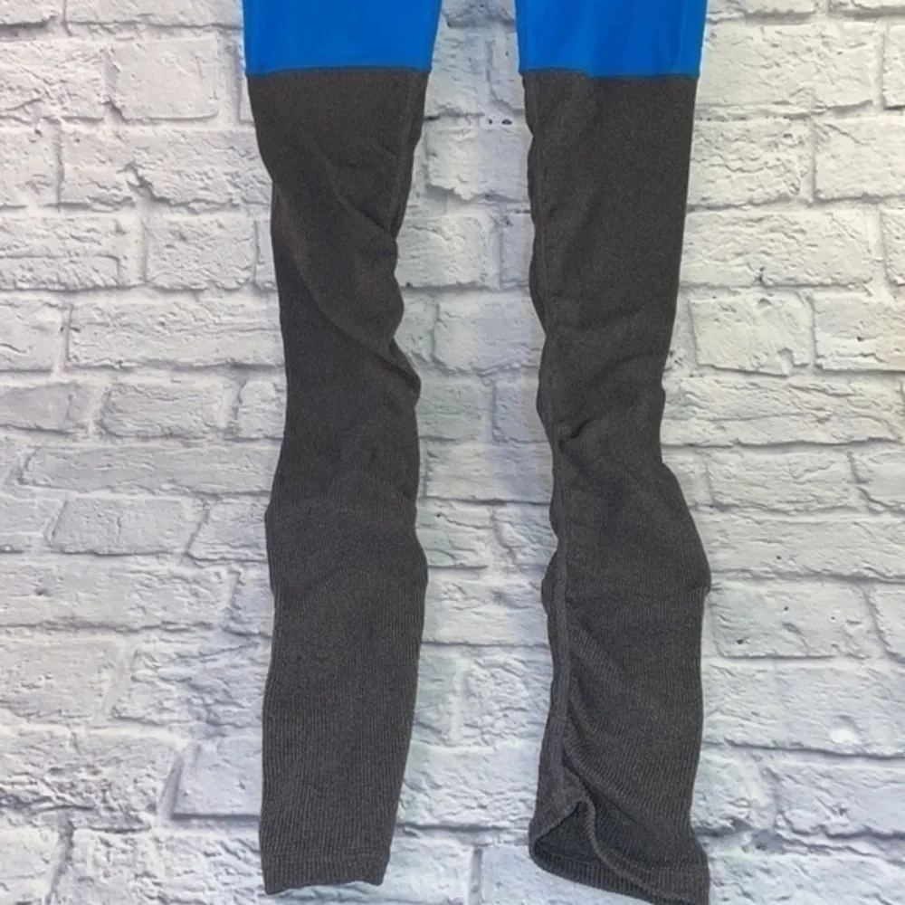 Alo Yoga Ice Goddess Ribbed Legging Blue Gray Extra Long Stretch Athletic Pants